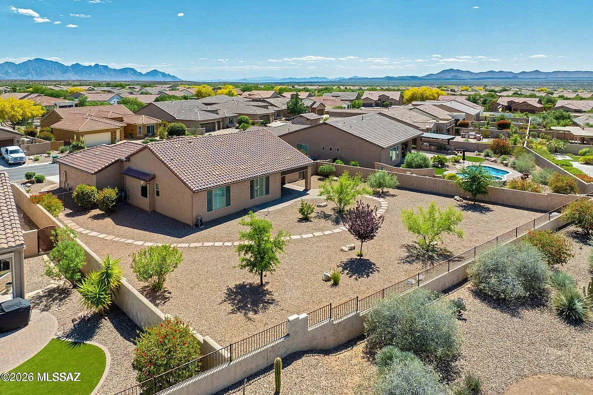 Building Photo - 60982 E Arroyo Grande Dr