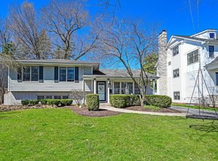 556 Jefferson St, Hinsdale, IL