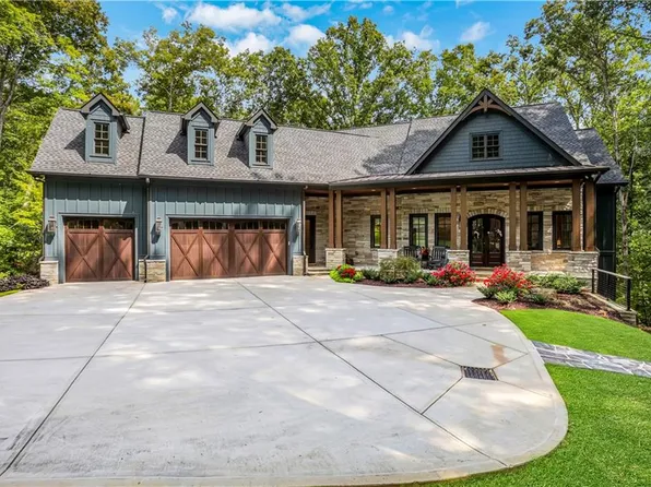 448 Golden Bear Pass, Dahlonega, GA 30533