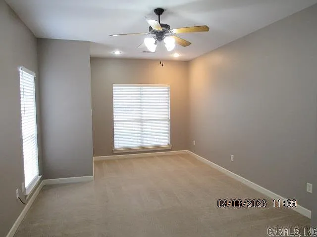 1130 Trillium Dr — Photo 10