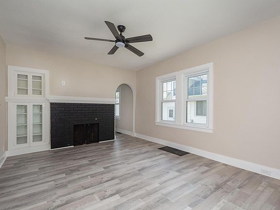 5th image of 2716 11th Ave #C