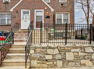 7054 Souder St, Philadelphia, PA 19149