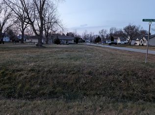 207 Benedict Dr SW, Poplar Grove, IL 61065