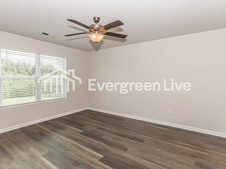 1177 Ridgeford Dr — Photo 8