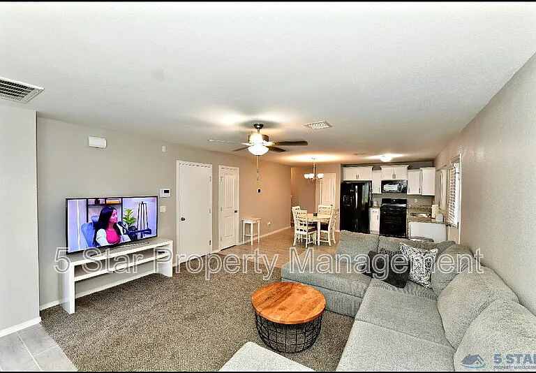 5129 Rose Elise St — Photo 6