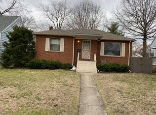 230 N Indiana St, Griffith, IN 46319