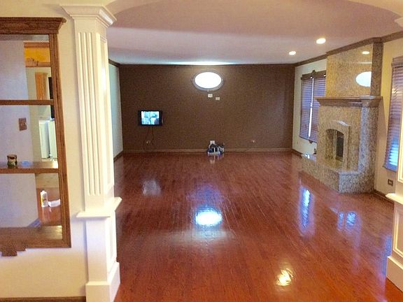 4th image of 10444 Owen Dr