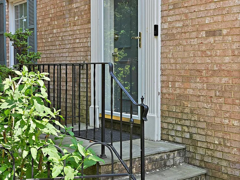 5267 Leestone Ct — Photo 4