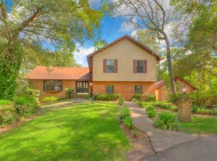 890 Orange Camp Rd, Deland, FL 32724