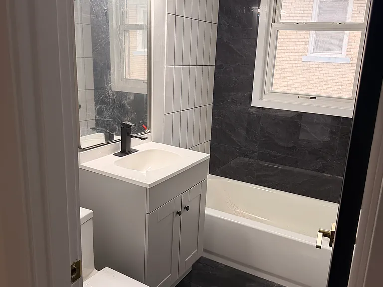 1405 Beechview Ave — Photo 7
