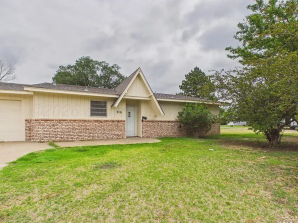 916 E 10th St, Dumas, TX 79029