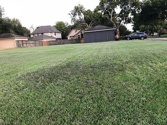 5th image of 2731 Glenn Lakes Ln