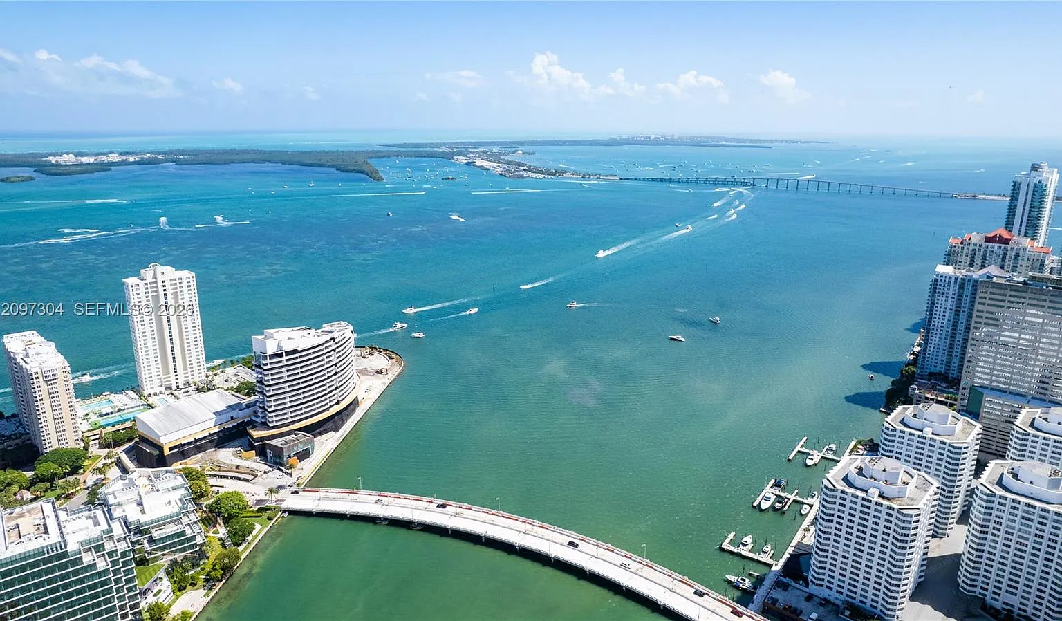 Icon Brickell No Two — Photo 3