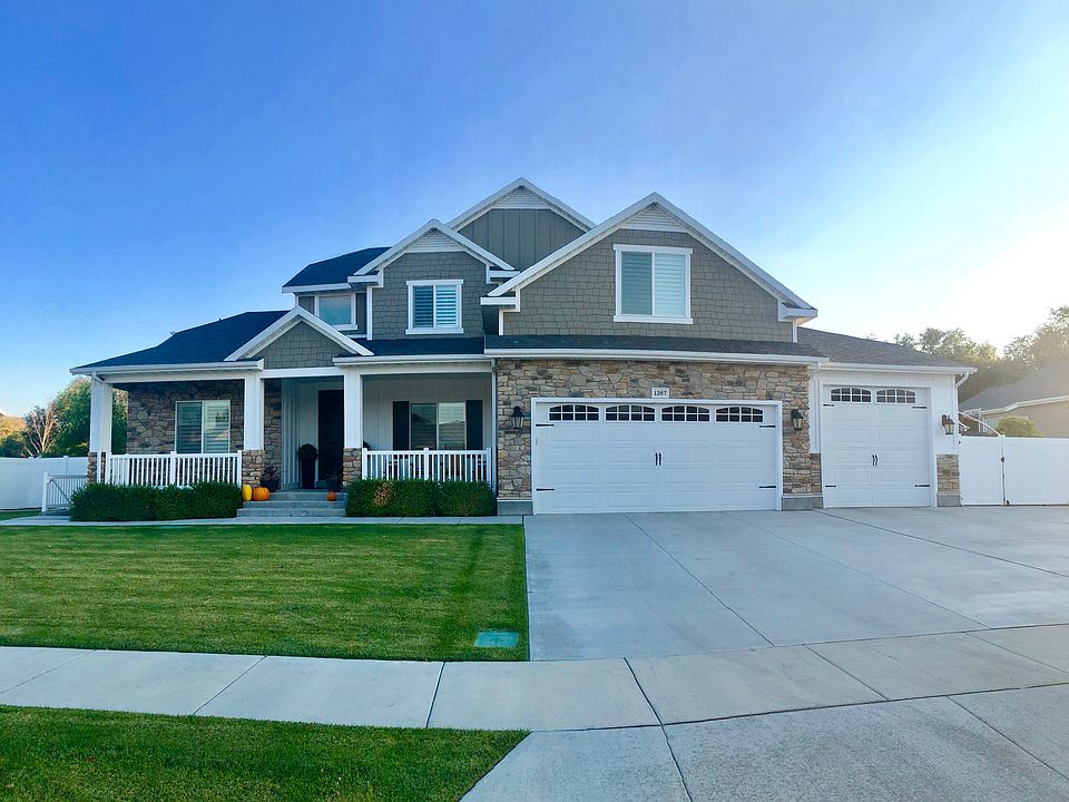 1st image of 1387 W Bison Dr