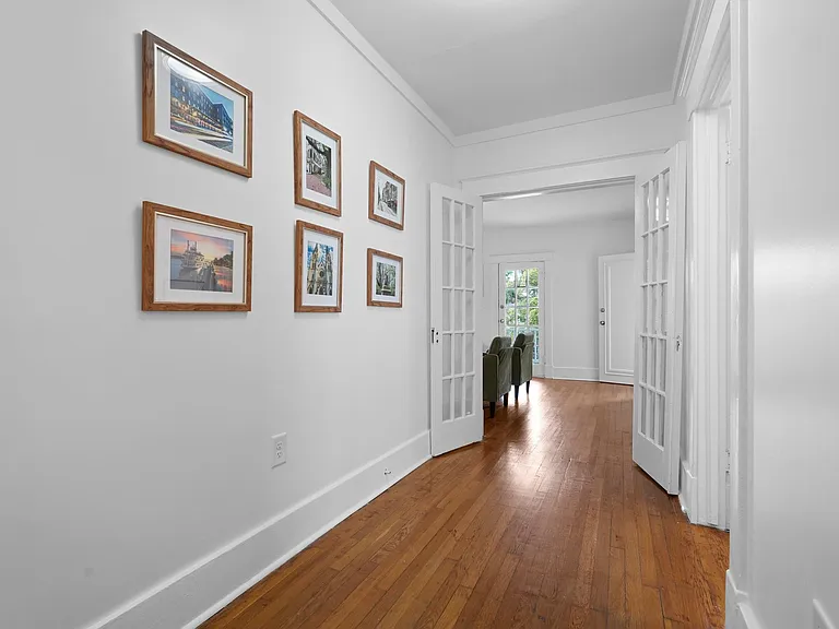 1004 E 33rd St #1/2 — Photo 15