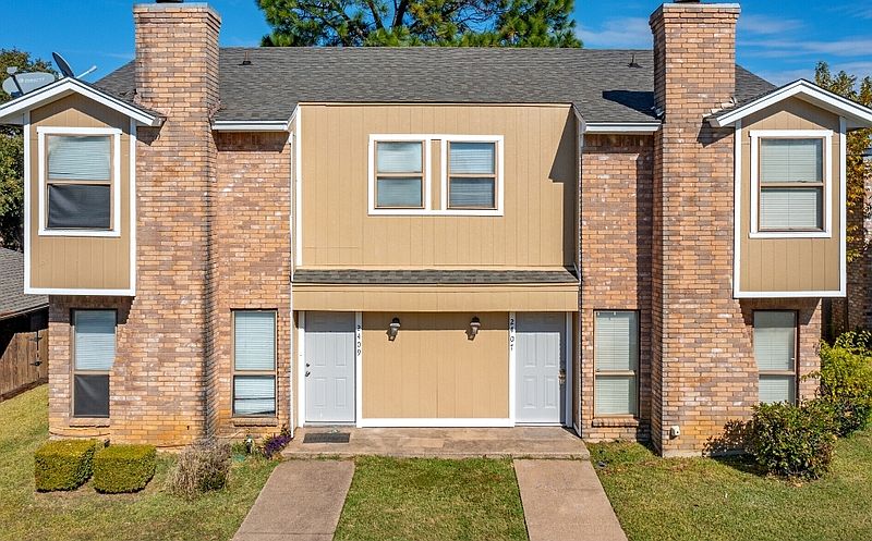 1st image of 2407 Kingsford Ct