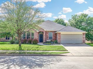 13125 Fencerow Rd, Fort Worth, TX 76244