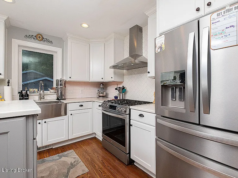 211 S Sherrin Ave — Photo 11