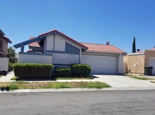 16259 Rodell Pl, Victorville, CA 92395
