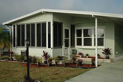 23 Kinsmen Dr Photo 1