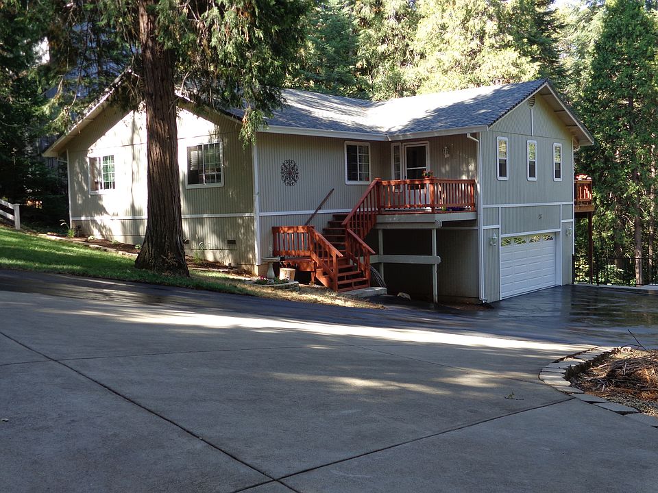 1st image of 2830 Birch Ave