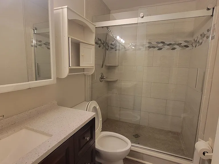 10210 Browns Ct — Photo 6