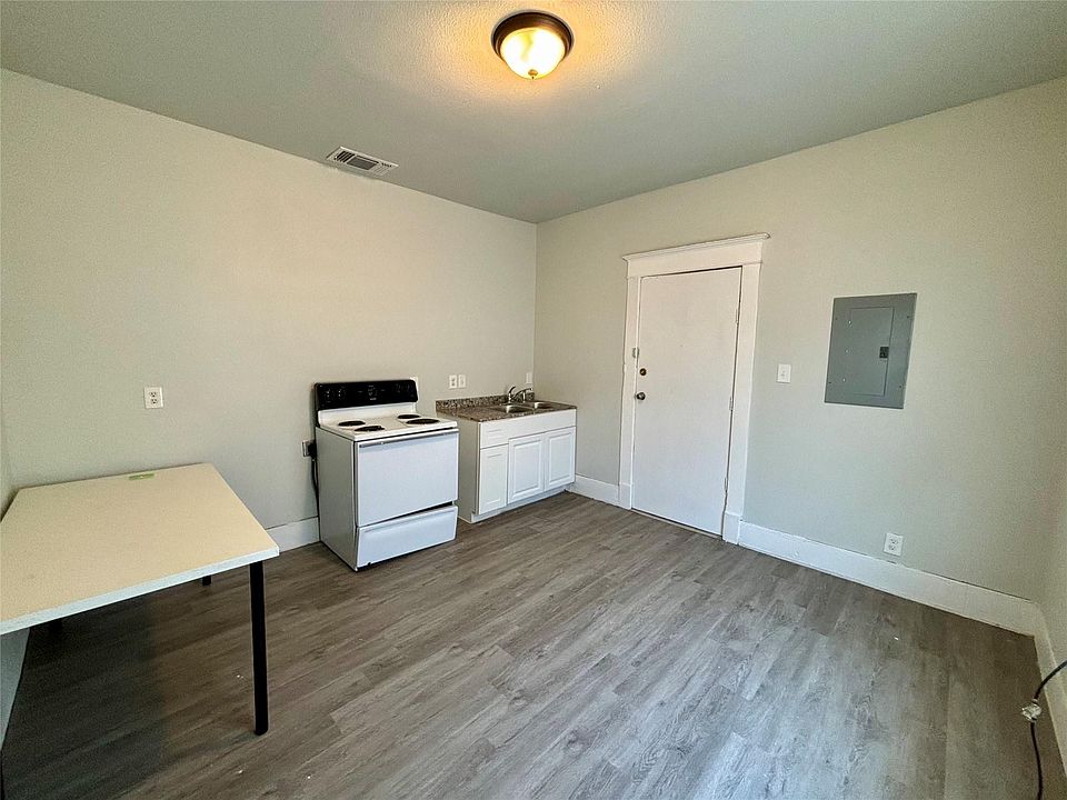 This is the layout for 1627 Alston Unit 3