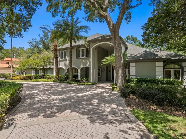 6352 W Maclaurin Dr, Tampa, FL 33647