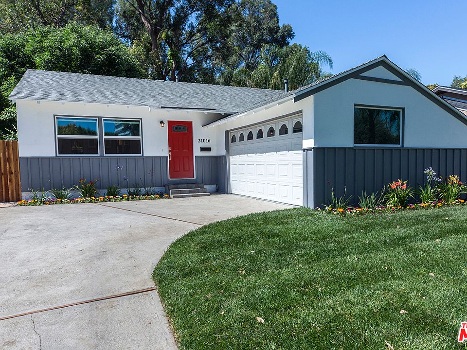 1st image of 21016 Costanso St