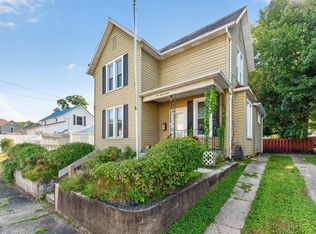 128 N 9th St, Newark, OH 43055