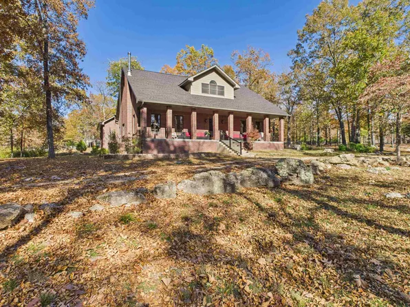 380 Plains Dr, Mountain Home, AR 72653