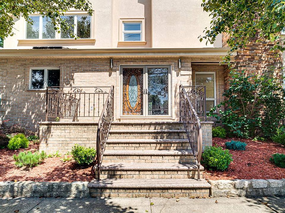 1st image of 705 Edgegrove Ave