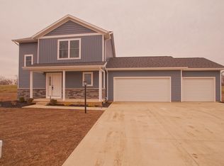 2517 E Lilly Ct, Warsaw, IN 46582