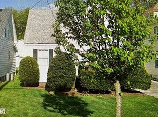 487 Massillon Rd, Akron, OH 44306