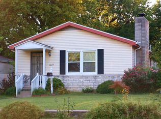 1025 N Sherman Ave, Springfield, MO 65802