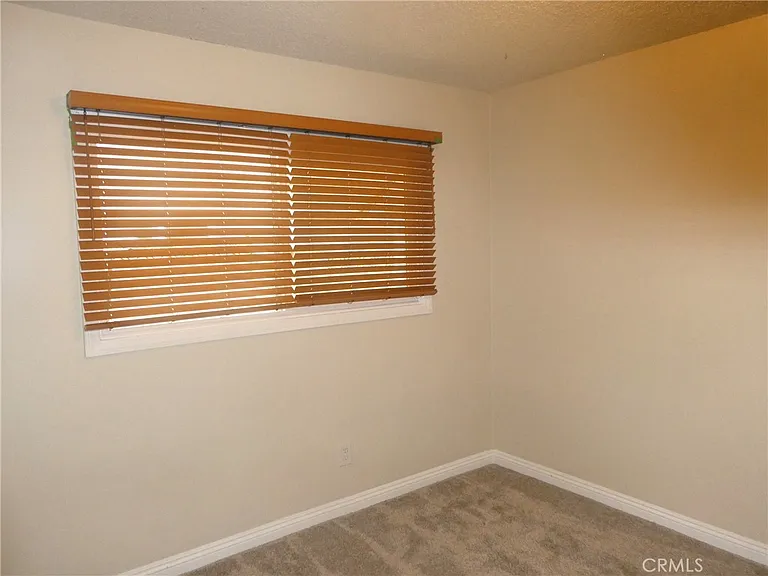 8208 Kentland Ave — Photo 15