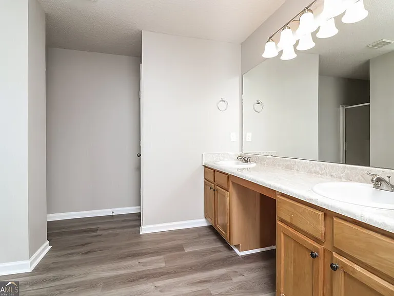 318 Baywood Way — Photo 14