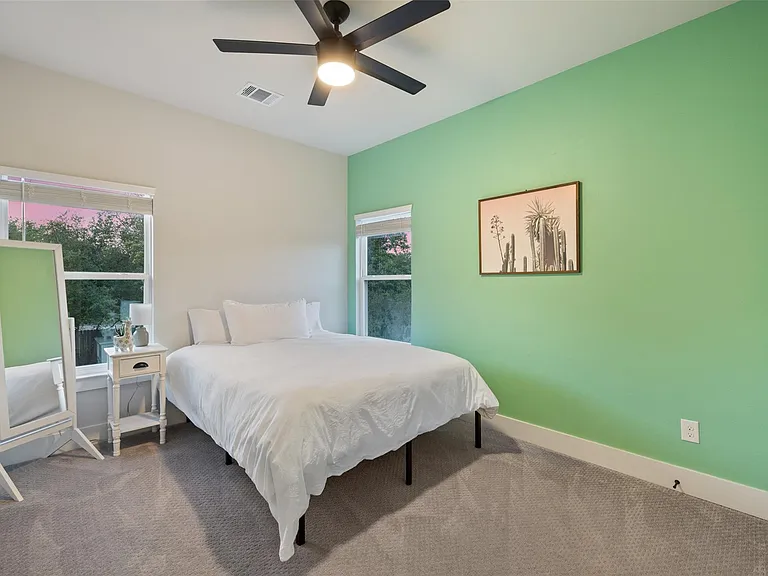 22218 Briarcliff Dr — Photo 29