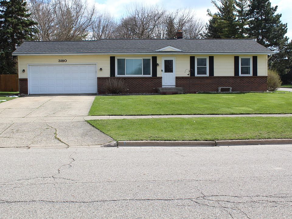 1st image of 3180 Beechcrest Dr