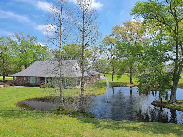 16430 Lanes End Rd, Prairieville, LA 70769