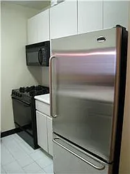 Rented by R New York