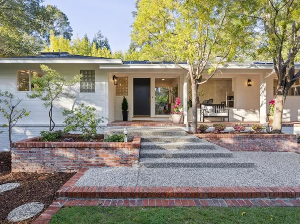 20 McKenzie Ct, Hillsborough, CA 94010