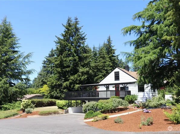 19409 1st Avenue S, Normandy Park, WA 98148