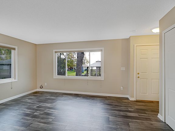 4th image of 6470 236th Street Ct N