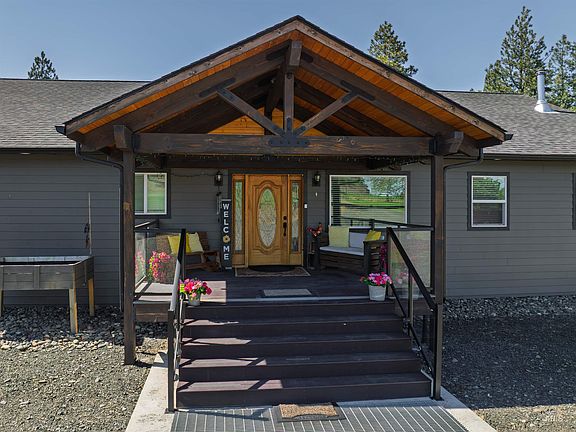 5th image of 1057 Nicholson Rd