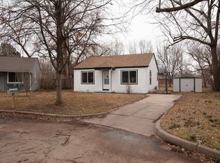 2252 S Minneapolis Ct, Wichita, KS 67211