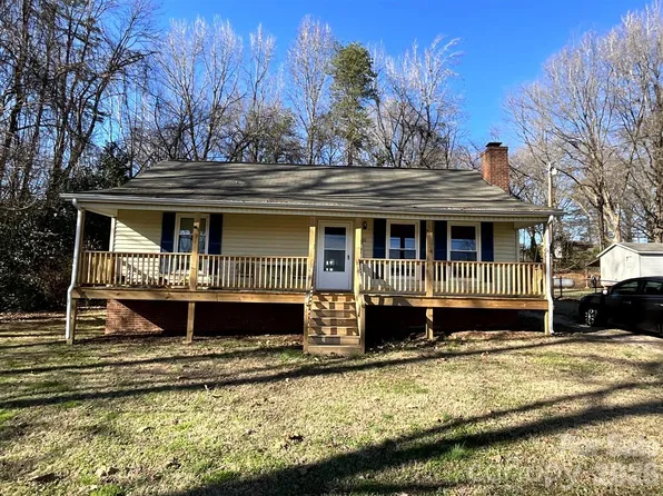 121 Myrtle Goodnight Rd, China Grove, NC 28023