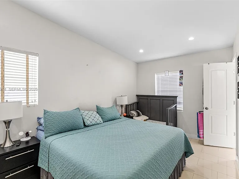 3010 SW 103rd Ave — Photo 9