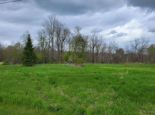 3 Willard Ct, Unity, ME 04988