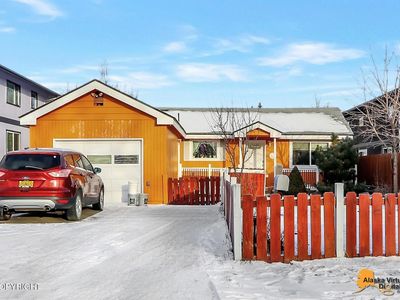 829 E 46th Ct, Anchorage, AK, 99503